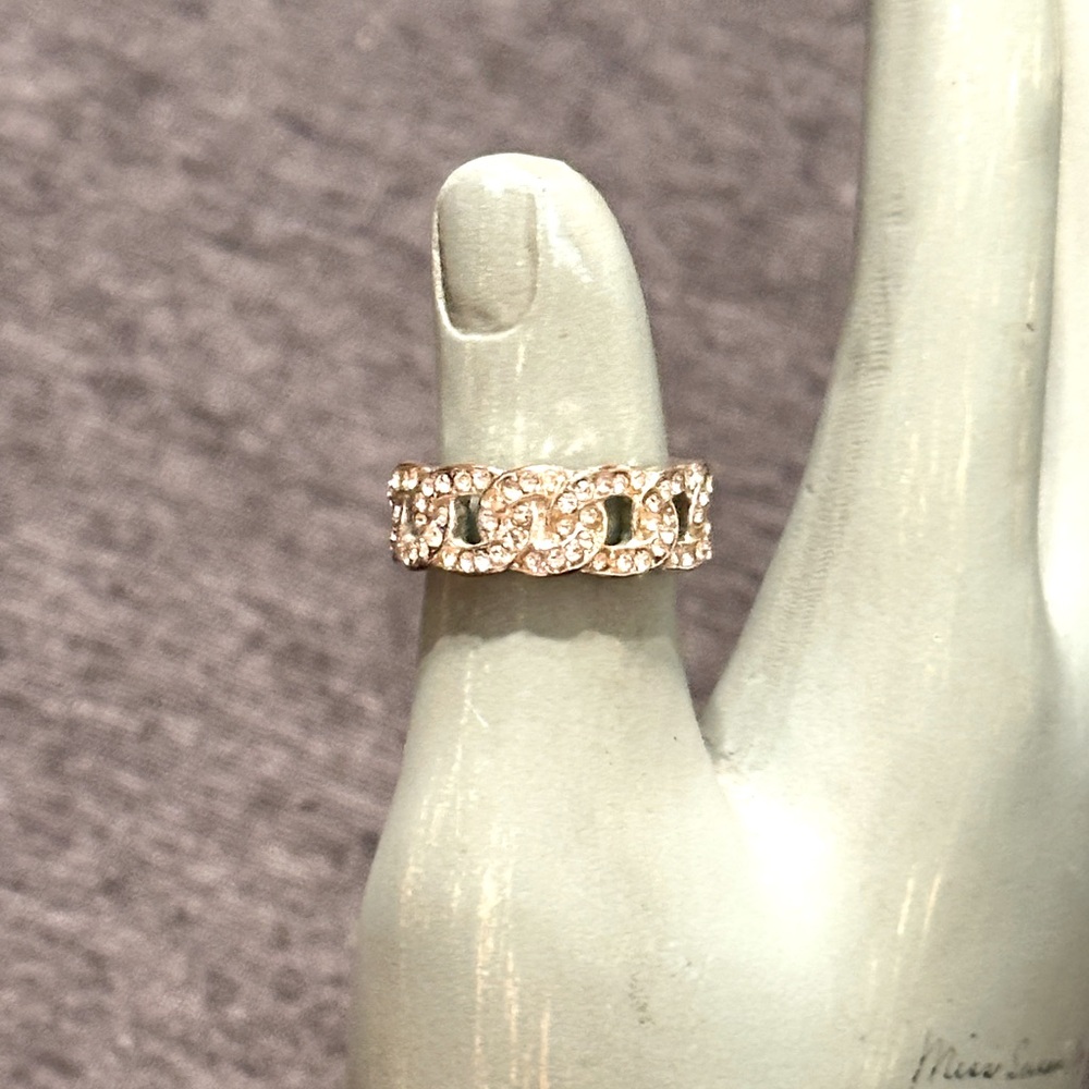 Dazzling Silver Rhinestone Chunky Chain Link Ring, Sz 7